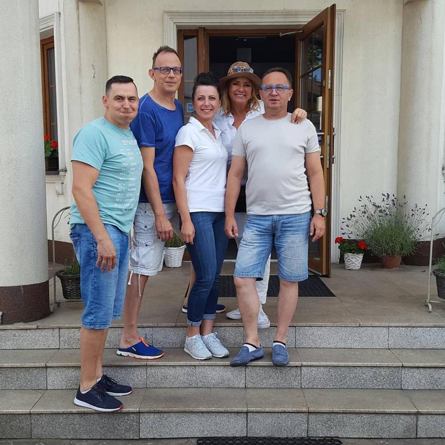 Hotel Dworek*** Skierniewice Exterior foto